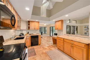1422 Mallard Pl, Palm Harbor, FL 34683 - Photo 6
