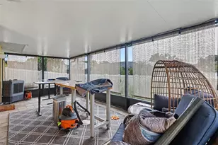 223 Cascade Bend Dr, Ruskin, FL 33570 - Photo 22