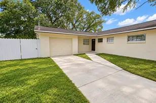 4437 Dolphin Dr, Tampa, FL 33617 - Photo 1