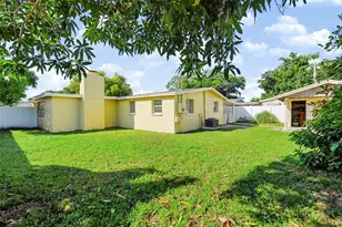 4515 W North St, Tampa, FL 33614 - Photo 4