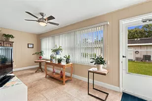 11200 102nd Ave, Seminole, FL 33778 - Photo 4