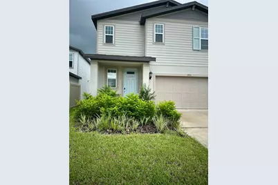 3910 Radiant Mountain Drive, Plant City, FL 33565 - Photo 4