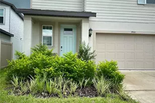 3910 Radiant Mountain Dr, Plant City, FL 33565 - Photo 4