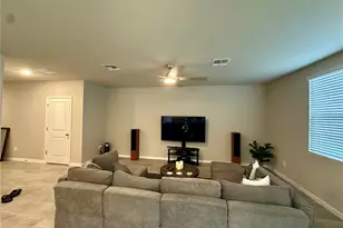 3910 Radiant Mountain Dr, Plant City, FL 33565 - Photo 18