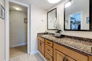 2615 Cove Cay Dr, Clearwater, FL 33760 - Photo 18