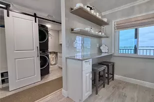 1250 Gulf Blvd, Clearwater Beach, FL 33767 - Photo 8