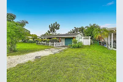 10862 102nd Avenue, Seminole, FL 33778 - Photo 4