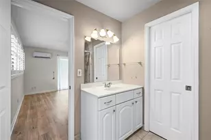 1570 High Bluff Dr, Largo, FL 33770 - Photo 36