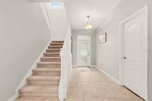 20443 Autumn Fern Ave, Tampa, FL 33647 - Photo 4