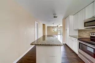 8473 121st St, Seminole, FL 33772 - Photo 14