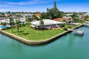 11625 6th St E, Treasure Island, FL 33706 - Photo 36