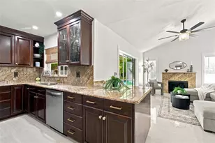 15113 Alexis Dr, Tampa, FL 33624 - Photo 12