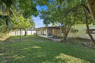 1460 S Betty Ln, Clearwater, FL 33756 - Photo 26
