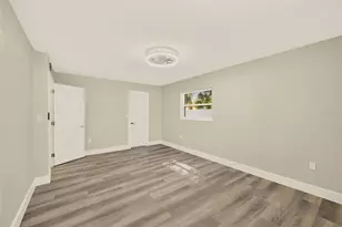 1595 Oak Ln, Clearwater, FL 33764 - Photo 26