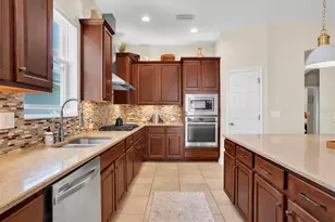 1212 Lorea Ln, Brandon, FL 33511 - Photo 20