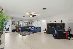 1356 Woodcrest Ave, Clearwater, FL 33756 - Photo 8