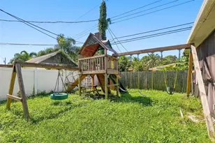 1356 Woodcrest Ave, Clearwater, FL 33756 - Photo 36