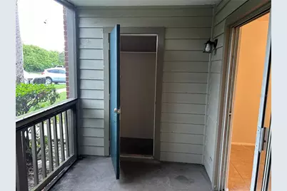 9100 Dr Martin Luther King Jr Street N #1103, Saint Petersburg, FL 33702 - Photo 8