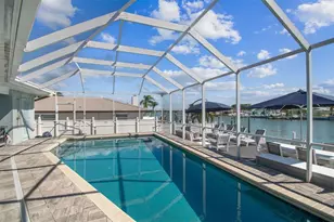 320 Belle Isle Ave, Belleair Beach, FL 33786 - Photo 2