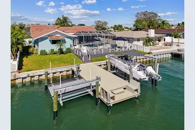 320 Belle Isle Avenue, Belleair Beach, FL 33786 - Photo 1