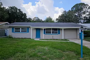 5718 45th Ave N, Kenneth City, FL 33709 - Photo 2