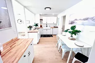 1300 21st St S, Saint Petersburg, FL 33712 - Photo 12