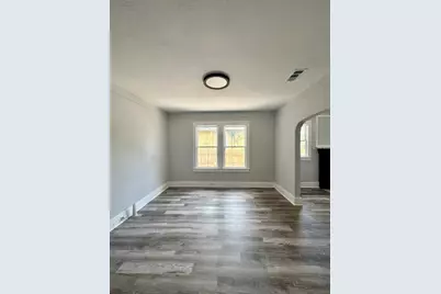 1021 E Cayuga Street, Tampa, FL 33603 - Photo 8