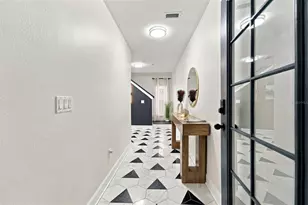 3111 W De Leon St, Tampa, FL 33609 - Photo 2