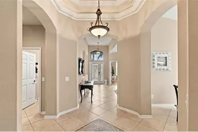 11009 Rockledge View Dr, Riverview, FL 33579 - Photo 4