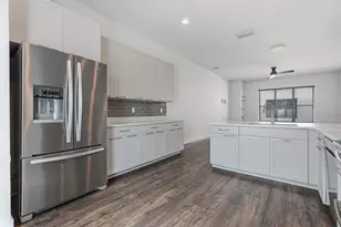 4810 W McElroy Ave, Tampa, FL 33611 - Photo 16