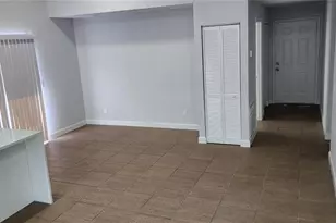 11301 Waveland Way, Tampa, FL 33624 - Photo 32