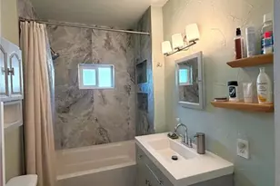 4623 Iris St N, Saint Petersburg, FL 33714 - Photo 22