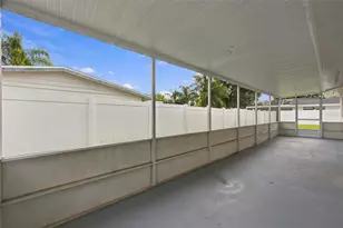 3205 Dunbar Dr, Sarasota, FL 34232 - Photo 20