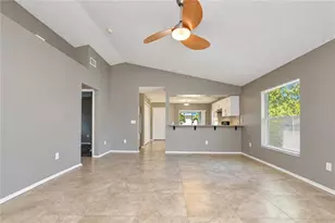 8736 Morrison Oaks Ct, Temple Terrace, FL 33637 - Photo 10