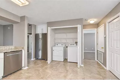 8736 Morrison Oaks Court, Temple Terrace, FL 33637 - Photo 20