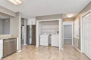 8736 Morrison Oaks Ct, Temple Terrace, FL 33637 - Photo 20