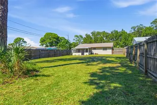 770 63rd Ave N, Saint Petersburg, FL 33702 - Photo 16