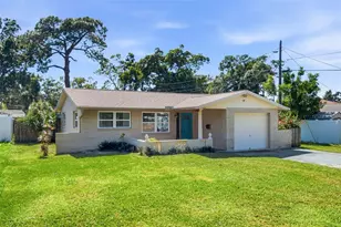 770 63rd Ave N, Saint Petersburg, FL 33702 - Photo 2