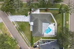 330 Patica Rd NE, Saint Petersburg, FL 33702 - Photo 38