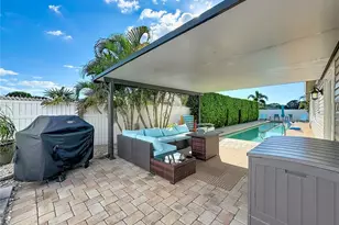 520 McArthur Ave, Sarasota, FL 34243 - Photo 36