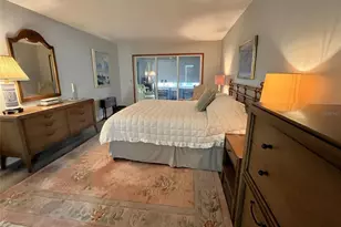 100 Bluff View Dr, Belleair Bluffs, FL 33770 - Photo 20