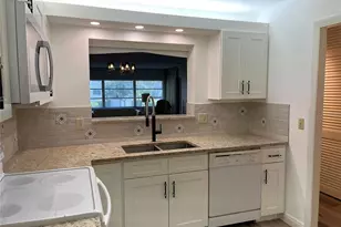 100 Bluff View Dr, Belleair Bluffs, FL 33770 - Photo 6