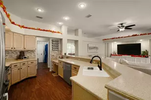 16809 Windsor Park Dr, Lutz, FL 33549 - Photo 24