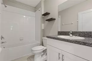 509 Royal Empress Dr, Ruskin, FL 33570 - Photo 8