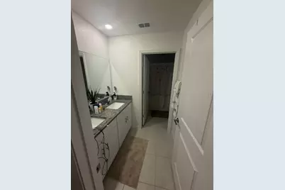 6304 Beverly Hills Drive, Zephyrhills, FL 33541 - Photo 22