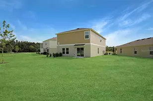 12932 Wellspring Dr, Lithia, FL 33547 - Photo 32