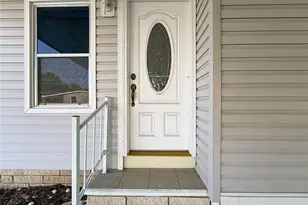 10494 Gazebo Dr, Largo, FL 33773 - Photo 2