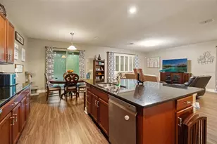 5840 Marmalade Ln, Seminole, FL 33772 - Photo 10