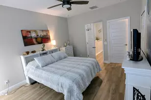 2454 Foggy Creek Cir, Clearwater, FL 33764 - Photo 16