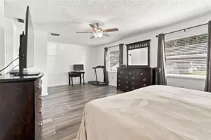 38611 Ferm Cir, Zephyrhills, FL 33540 - Photo 22